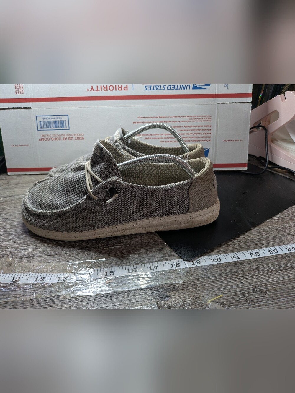 Hey Dude Wendy Stretch Sox Light Grey Women's Size 11